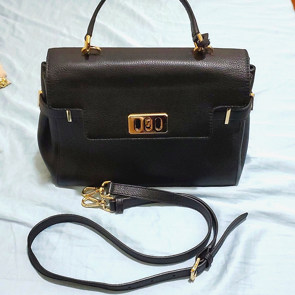 Michael Kors Crossbody Messenger Bag